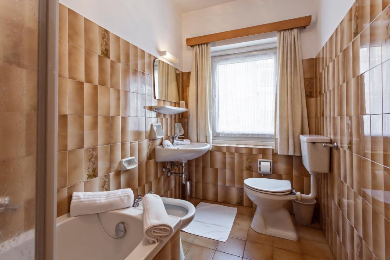 Villa Alpina Apartments Santa Cristina Val Gardena エクステリア 写真