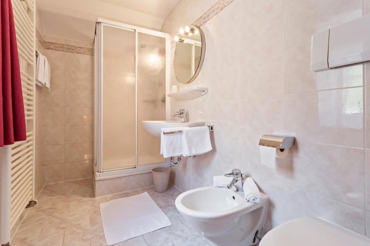 Villa Alpina Apartments Santa Cristina Val Gardena エクステリア 写真