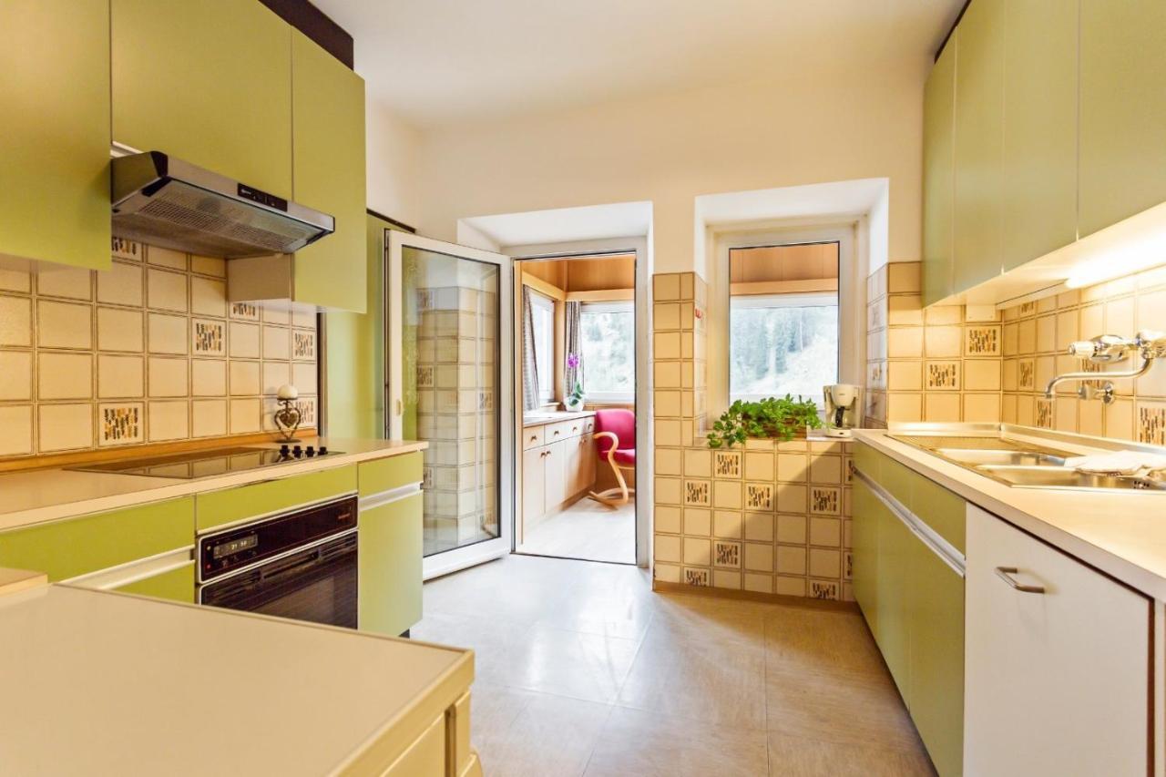 Villa Alpina Apartments Santa Cristina Val Gardena エクステリア 写真