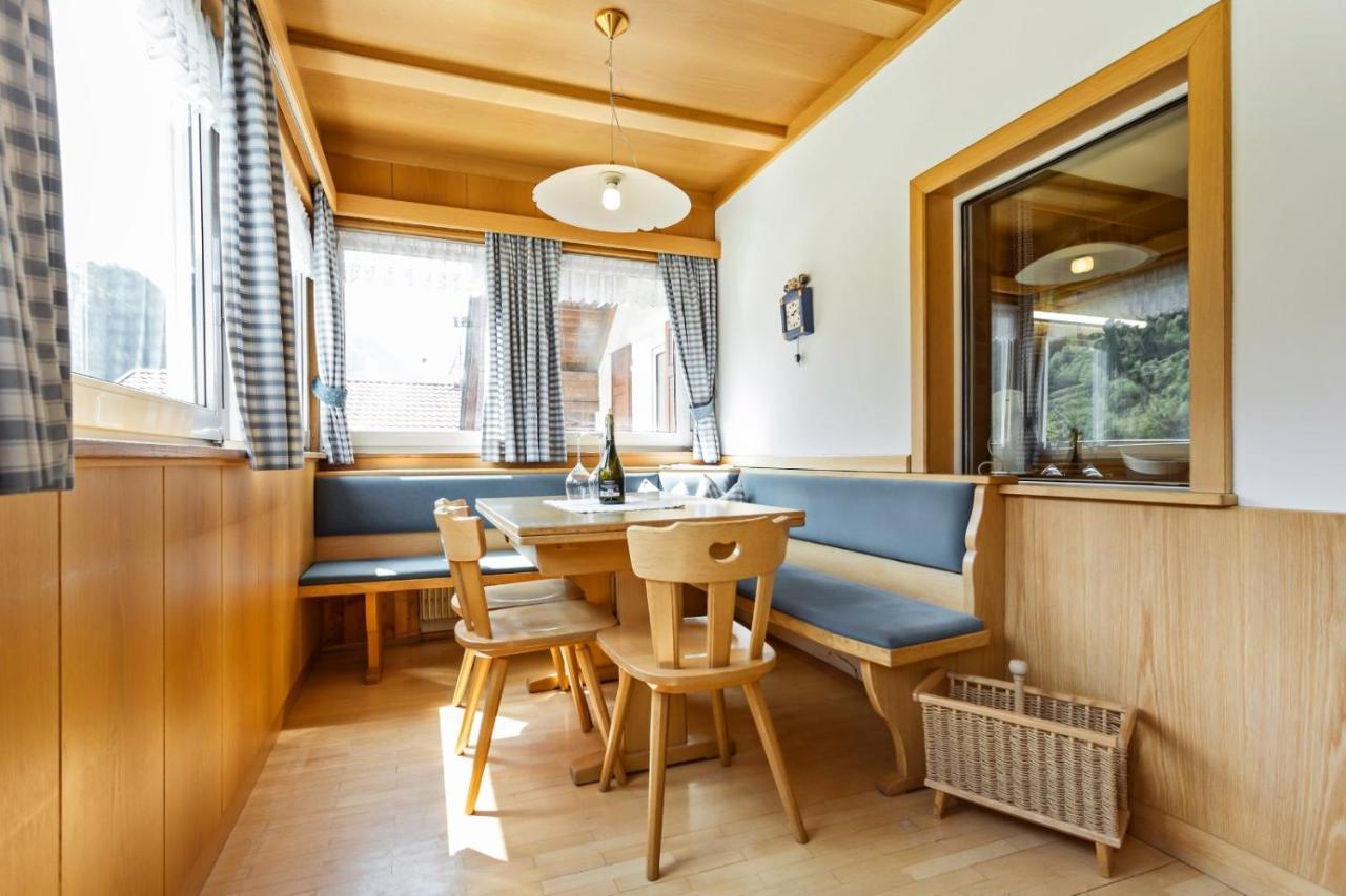 Villa Alpina Apartments Santa Cristina Val Gardena エクステリア 写真